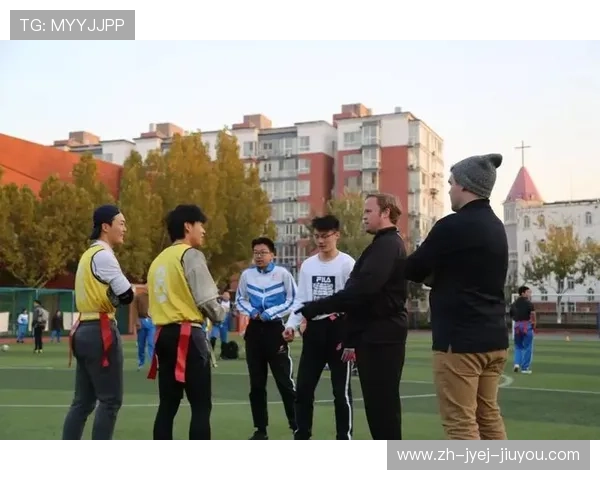 足球运动分类系统是否应细化到战术类型与位置功能的匹配